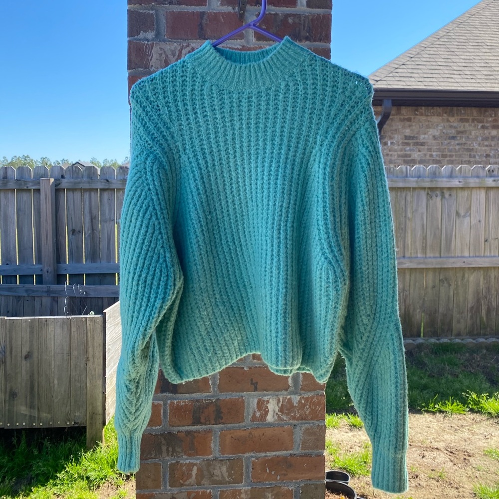 NWOT Teal F21 high neck sweater